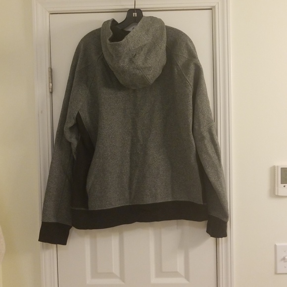 Lululemon zip up hoodie - Picture 4 of 5